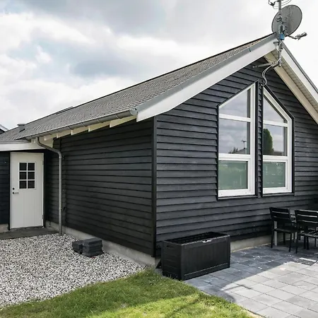 In Hadsund With Indoor Swimming Pool Øster Hurup