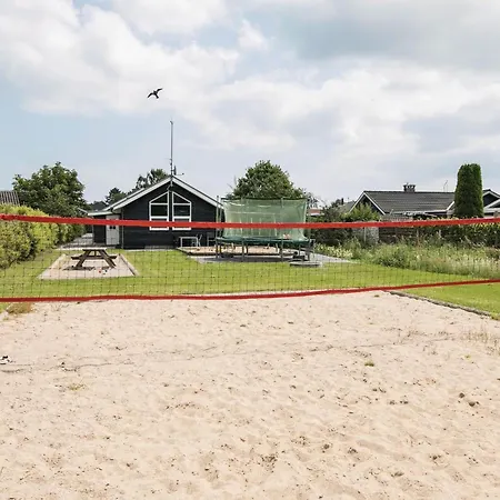 In Hadsund With Indoor Swimming Pool Feriehus