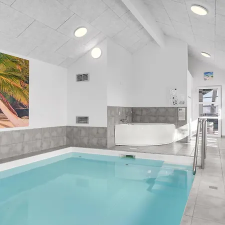 Nyaraló In Hadsund With Indoor Swimming Pool Øster Hurup